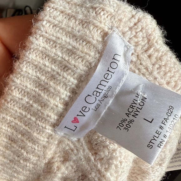 NWT Beautiful Light Pink Knit Sweater Size Large - Picture 7 of 7